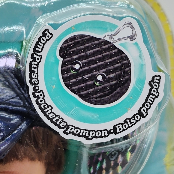 Na Na Na Surprise Kid's Glam Series Maxwell Dane Fashion Doll - Picture 5 of 7